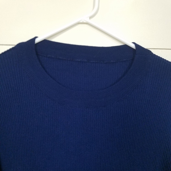Boutique Navy White Boatneck Split Hem Sweater M - Picture 3 of 6